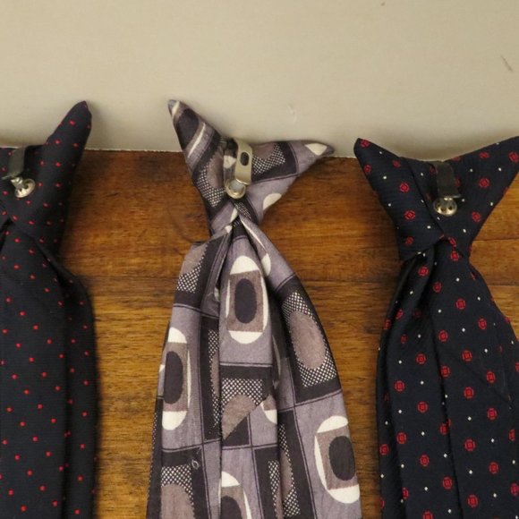 Lot of 5 VTG ClipOn Ties T24 - Picture 6 of 7